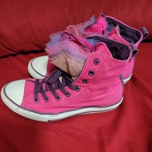 Girls Converse